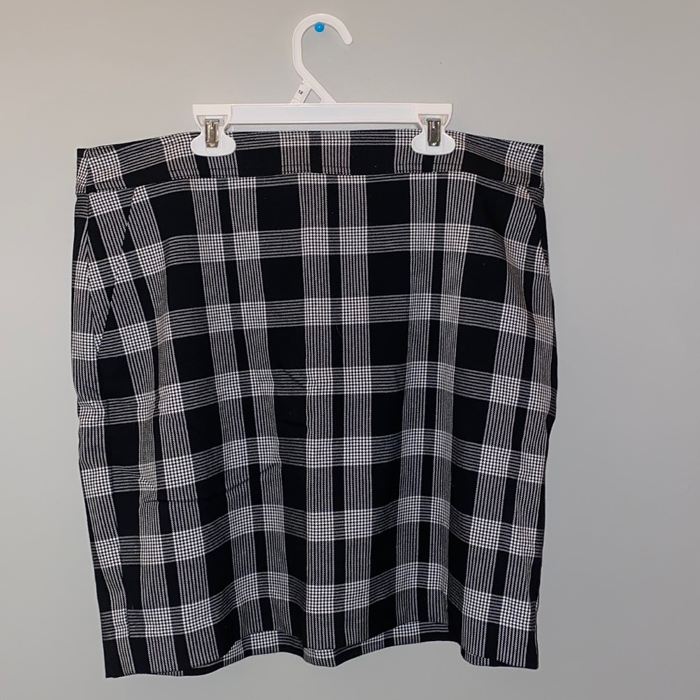 Plaid skirt